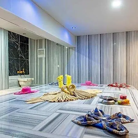 Kleopatra Aslan Hotel 4*