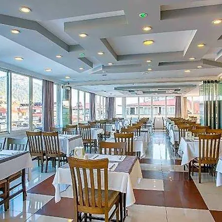 Kleopatra Aslan Hotel Mahmutlar